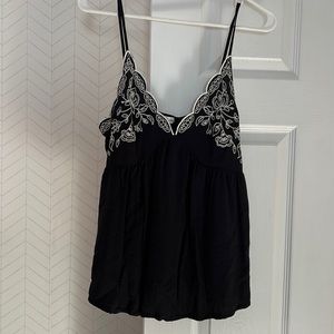 Black flowy tanktop
